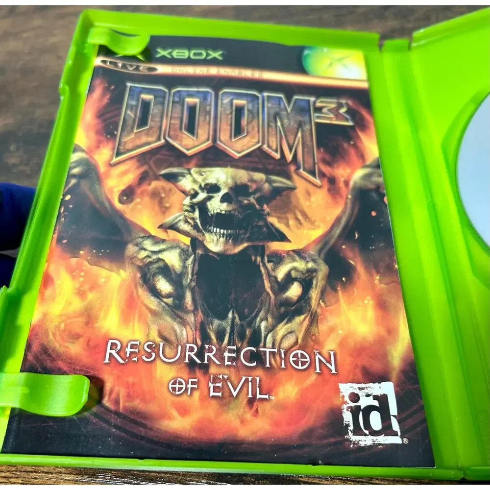 Doom 3: Resurrection of Evil (Microsoft Xbox) CIB, OG Original- Tested.